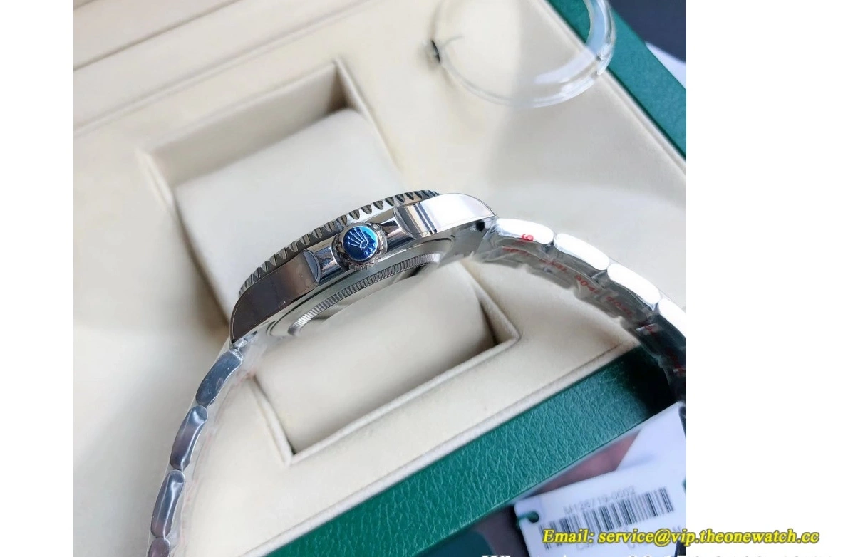 GDF GMT Master 40mm II Cer Blue SS Red Meteorite SS MY8215 Oys 1219